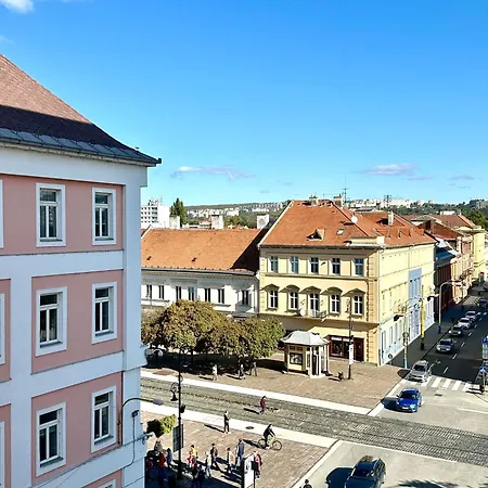 Апартаменты Kiki And Art Кошице