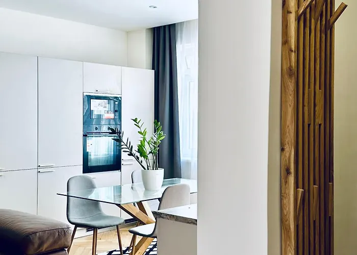 Kiki And Art Appartement *